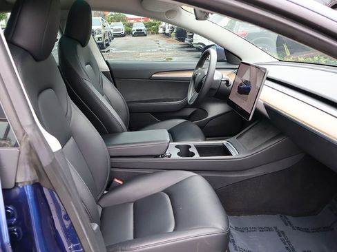 Used 2023 Tesla Model 3 Performance image 30