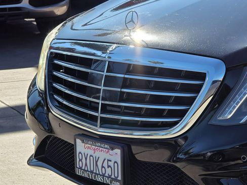 Used 2015 Mercedes-Benz S 550 Sedan image 9
