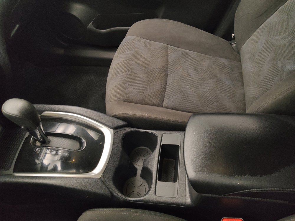 Used 2016 Nissan Rogue SV AWD/4WD image 26