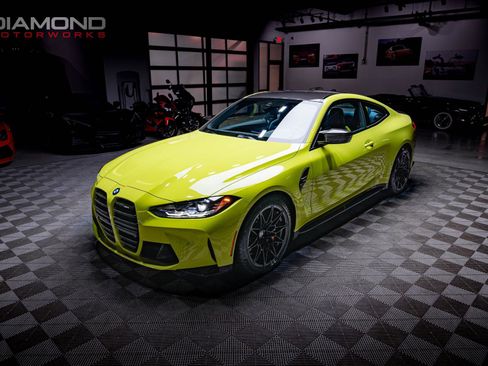 Used 2021 BMW M4 Coupe w/ M Carbon Exterior Package image 57