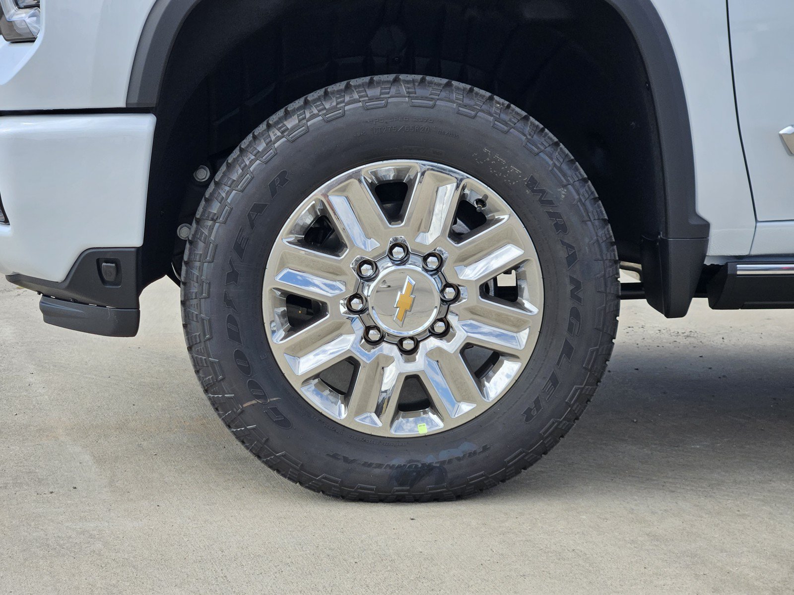 New 2026 Chevrolet Silverado 2500 High Country w/ High Country Premium Package AWD/4WD image 7