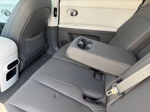 New 2026 Hyundai Ioniq 5 SEL image 13