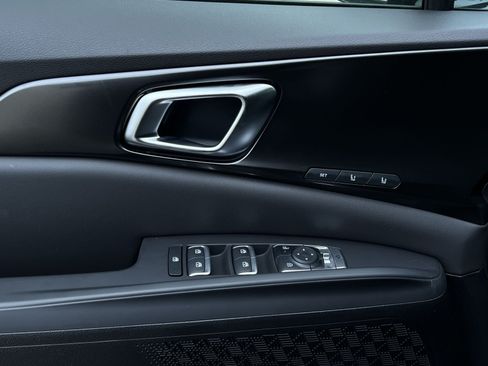 New 2026 Kia Carnival SX Prestige FWD image 20