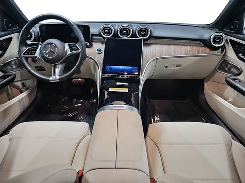 Used 2026 Mercedes-Benz C 300 Sedan image 10