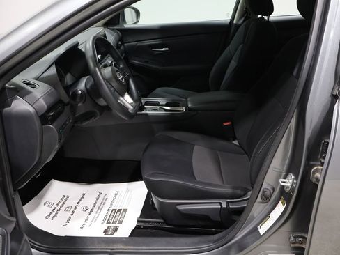 Used 2024 Nissan Sentra SV image 11