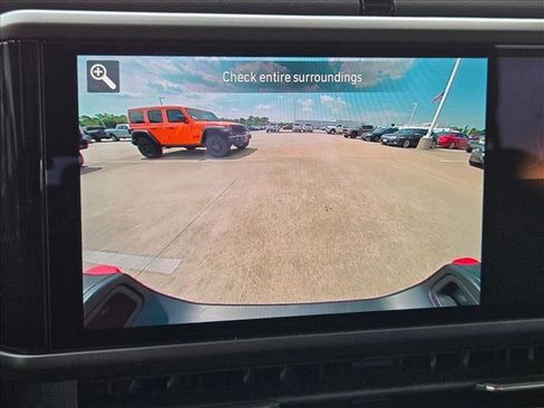 New 2025 Jeep Gladiator Rubicon w/ Convenience Group image 12