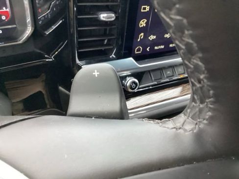 Used 2024 GMC Sierra 1500 Elevation image 35