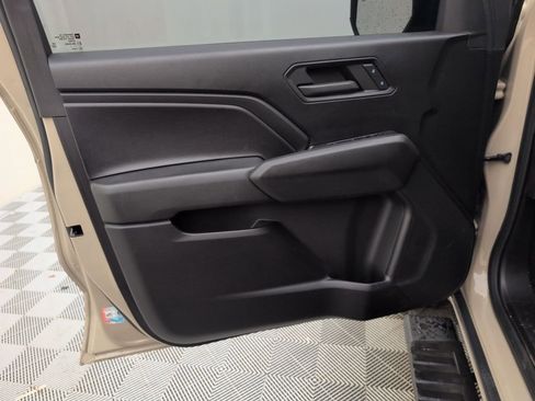 Used 2023 Chevrolet Colorado Trail Boss w/ Technology Package image 24