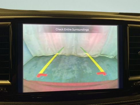 New 2027 Chrysler Pacifica Select FWD image 20