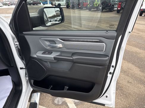 Used 2022 RAM 1500 Big Horn image 12