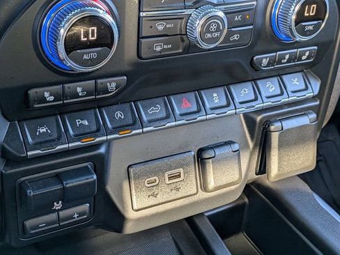 Used 2021 GMC Sierra 1500 Denali w/ Denali Ultimate Package AWD/4WD image 23