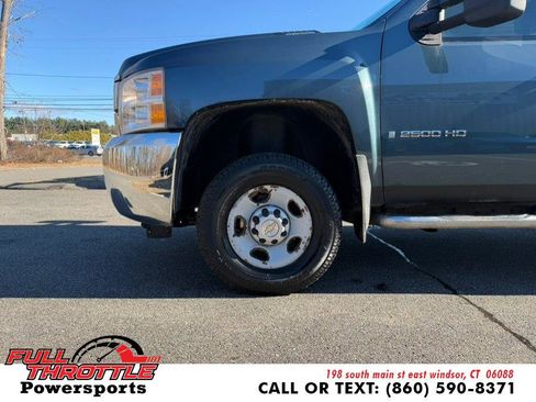 Used 2009 Chevrolet Silverado 2500 W/T w/ Snow Plow Prep Package image 25