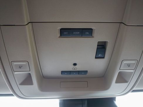 Used 2018 Chevrolet Silverado 2500 LTZ w/ Duramax Plus Package image 29