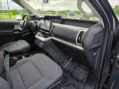 Used 2025 Ford Expedition Max XL AWD/4WD image 9