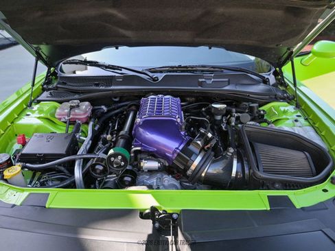 Used 2019 Dodge Challenger SRT Hellcat Redeye RWD image 14