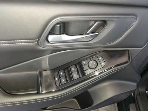Certified 2026 Nissan Rogue Dark Armor FWD image 31