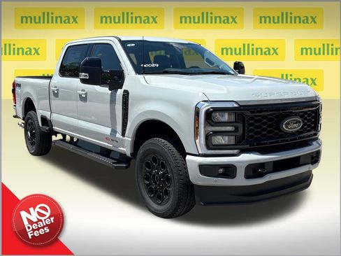 New 2026 Ford F250 Lariat w/ Black Appearance Package AWD/4WD image 1