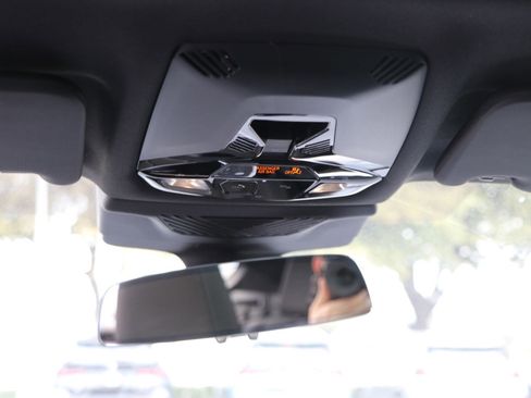 Certified 2025 BMW X1 xDrive28i w/ Convenience Package image 31