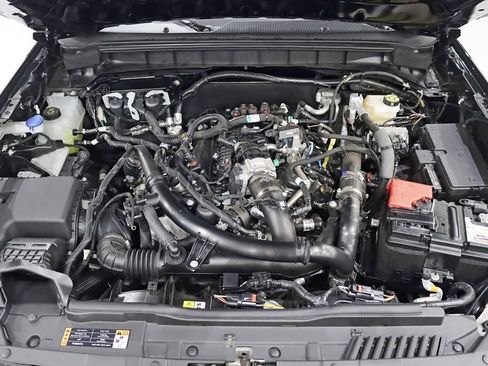 Used 2025 Ford Bronco Outer Banks AWD/4WD image 38