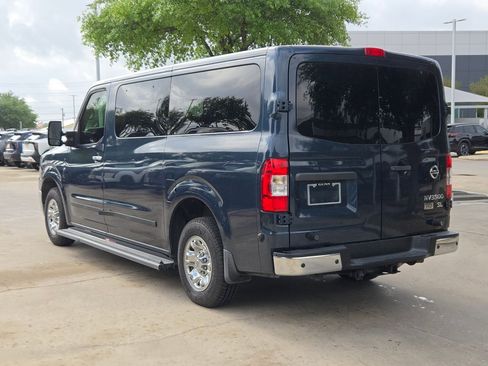 Used 2016 Nissan NV 3500 SL image 5