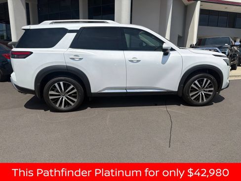 Used 2025 Nissan Pathfinder Platinum w/ Cargo Package AWD/4WD image 14