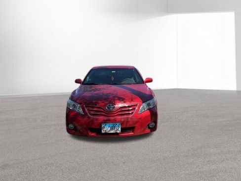 Used 2010 Toyota Camry XLE FWD image 8