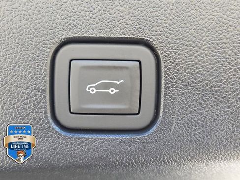 New 2026 GMC Acadia Elevation AWD/4WD image 6