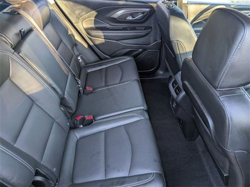 Certified 2022 GMC Terrain SLT image 28