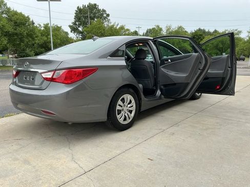 Used 2012 Hyundai Sonata GLS FWD image 20