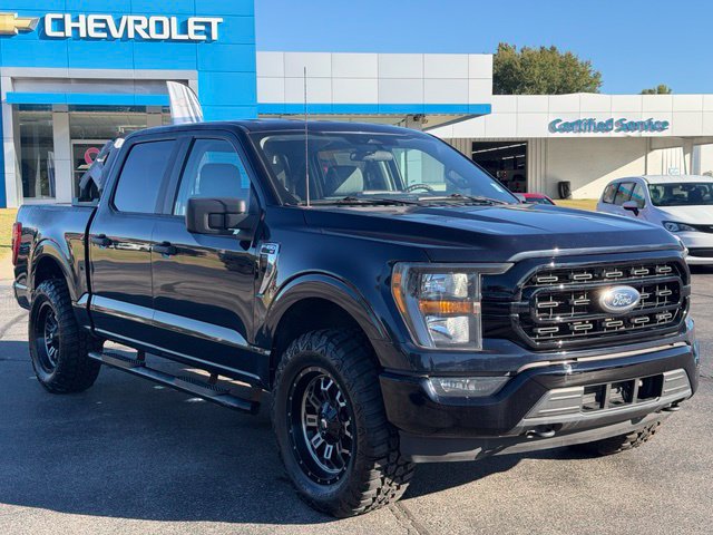 Used 2023 Ford F150 XLT w/ Trailer Tow Package AWD/4WD image 11