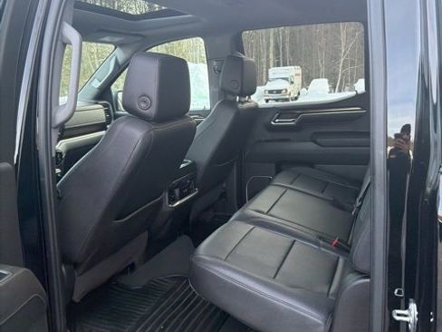 Certified 2022 GMC Sierra 1500 Elevation w/ Elevation Premium Package image 10