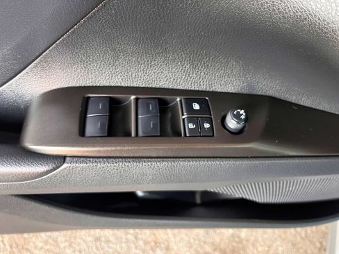 Used 2023 Toyota Camry SE FWD image 50