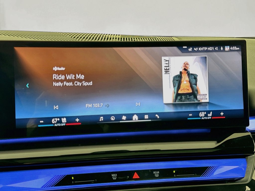 Used 2024 BMW i5 eDrive40i w/ M Sport Package RWD image 36