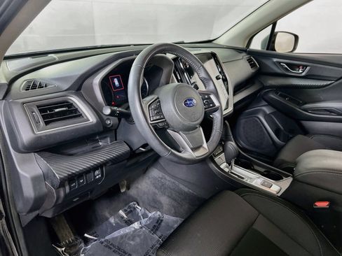 Used 2023 Subaru Ascent Premium w/ Convenience Package AWD/4WD image 9