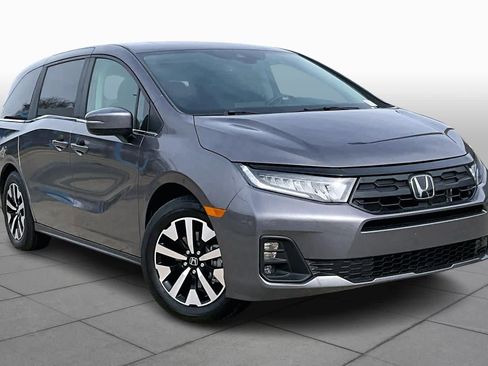 Used 2026 Honda Odyssey EX-L image 2