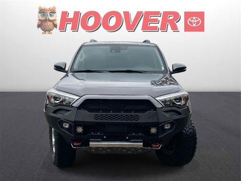 Used 2023 Toyota 4Runner SR5 Premium image 7