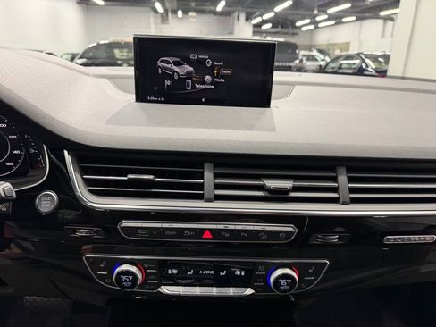 Used 2019 Audi Q7 3.0T Prestige w/ Prestige Package AWD/4WD image 53