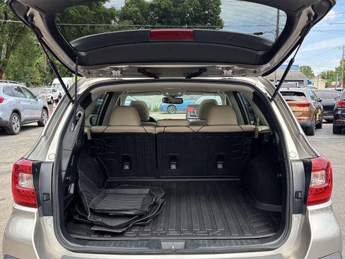 Used 2018 Subaru Outback 2.5i Limited w/ Popular Package #2 AWD/4WD image 14