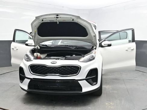 Used 2021 Kia Sportage LX w/ LX Fwd Popular Package image 45