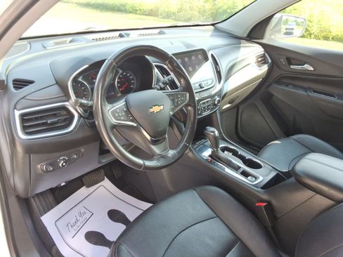 Used 2021 Chevrolet Equinox Premier FWD image 28