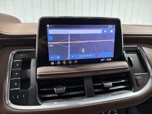 Used 2021 Chevrolet Suburban High Country image 36