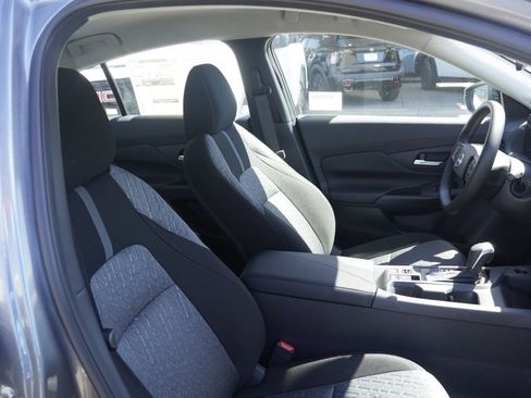 New 2026 Nissan Sentra SV FWD image 17
