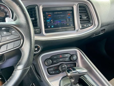 Used 2020 Dodge Challenger GT RWD image 15