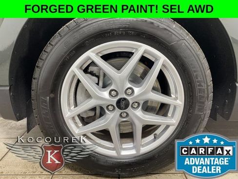 Used 2024 Ford Edge SEL AWD/4WD image 7
