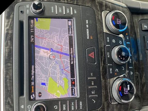 Used 2013 Buick Enclave Leather AWD/4WD image 31