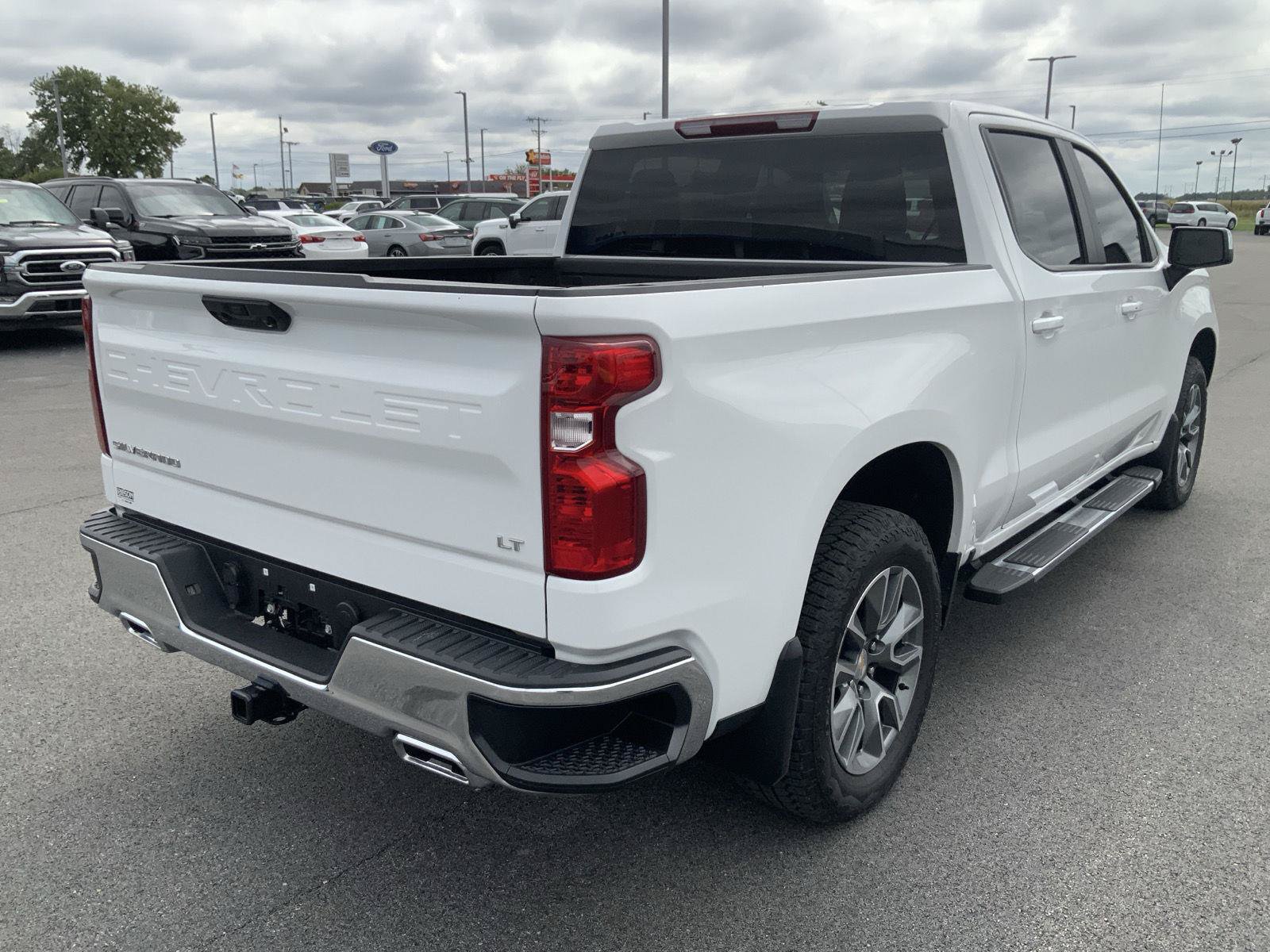 Used 2026 Chevrolet Silverado 1500 LT w/ Z71 Off-Road Package AWD/4WD image 13