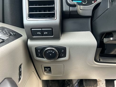 Used 2020 Ford F150 XLT w/ XTR Package image 12