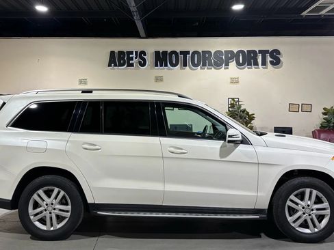 Used 2014 Mercedes-Benz GL 450 4MATIC image 9