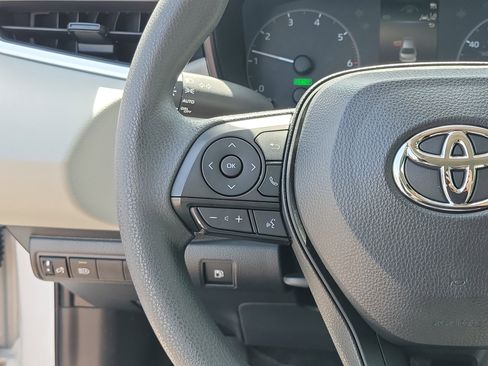 Used 2024 Toyota Corolla LE image 24