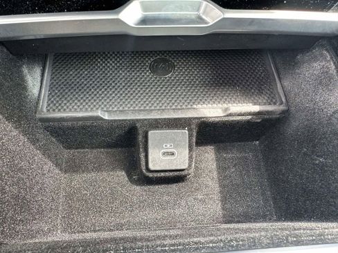 Used 2023 Land Rover Range Rover SE AWD/4WD image 32